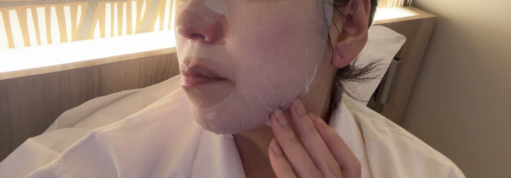 TENZERO Solution Oat Soothing Maskを貼った写真