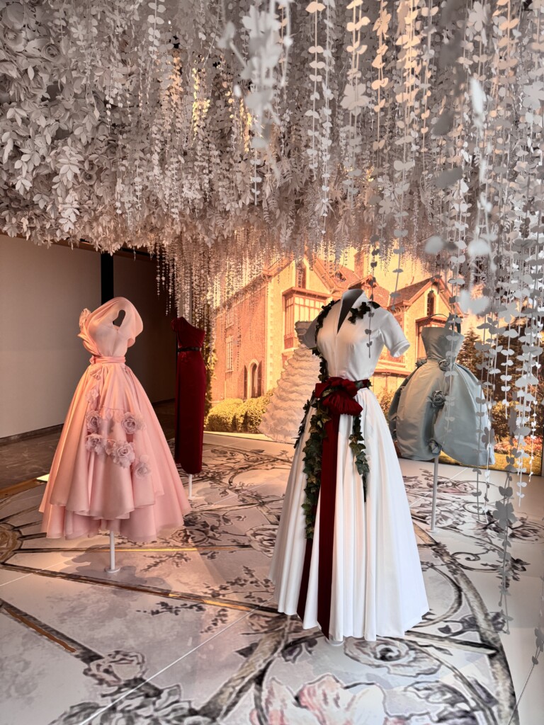 La Galerie Diorのドレス