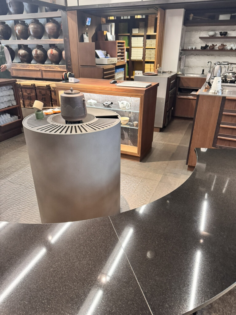 一保堂の店内の奥の写真