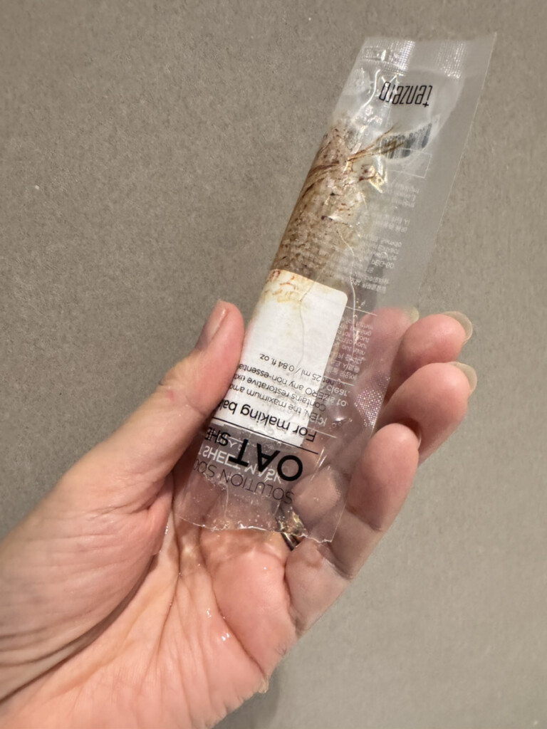 TENZERO Solution Oat Soothing Maskのアンプルの写真